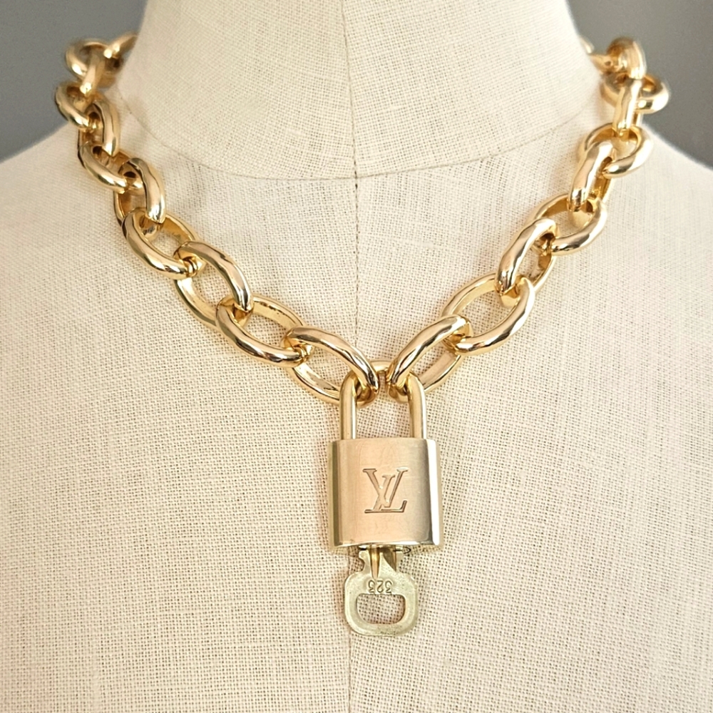 Authentic Louis Vuitton Lock & Key #323 + A+ Quality BR Chunky Gold Tone Chain